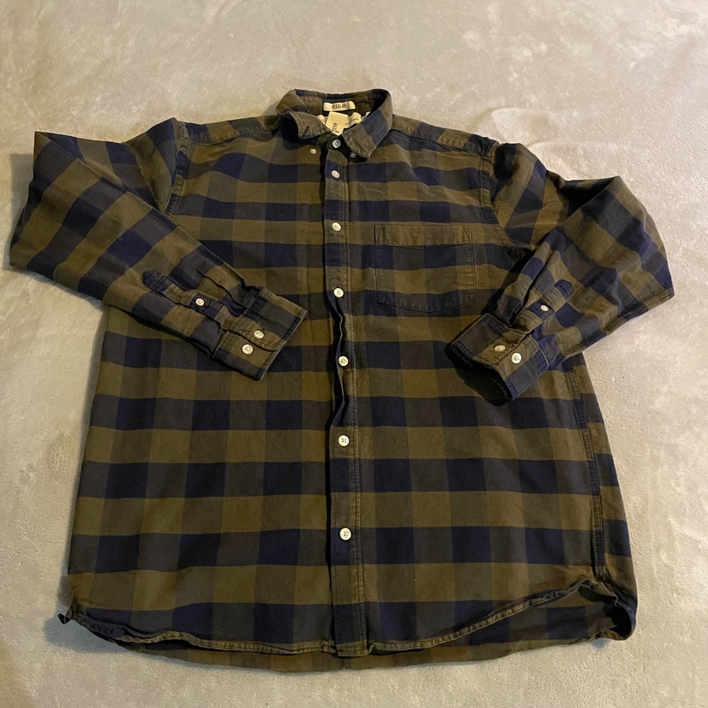 HM LOGG Men Large Green Blue Buffalo Plaid Flannel Button Down Shirt Regular Fit